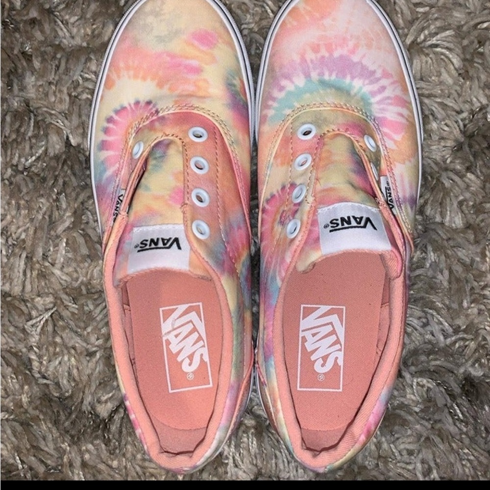 women’s lace up tye dye vans size 7